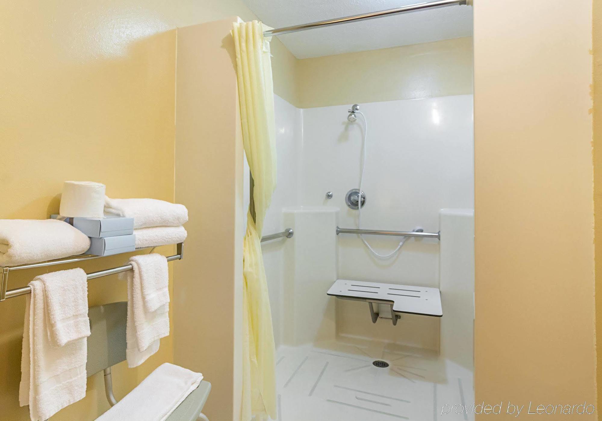 Americas Best Value Inn Fargo Zewnętrze zdjęcie
